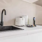 Апартаменты Cozy For 2 People - Place De La Republique Париж