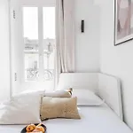 Апартаменты Cozy For 2 People - Place De La Republique *
