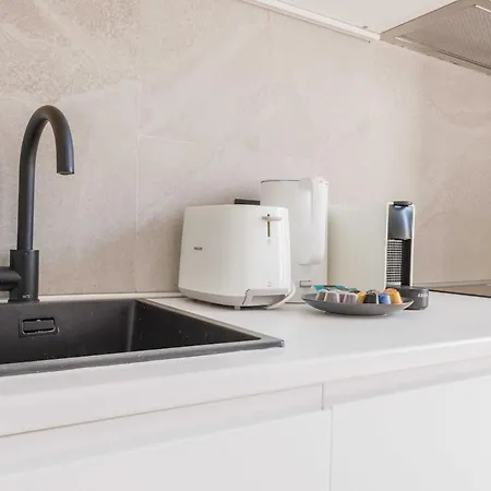 Apartamento Cozy For 2 People - Place De La République *