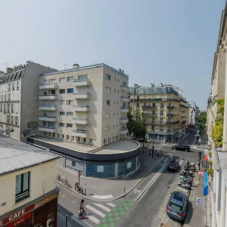 Cozy For 2 People - Place De La Republique 아파트