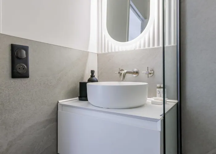 Cozy For 2 People - Place De La Republique Apartament *