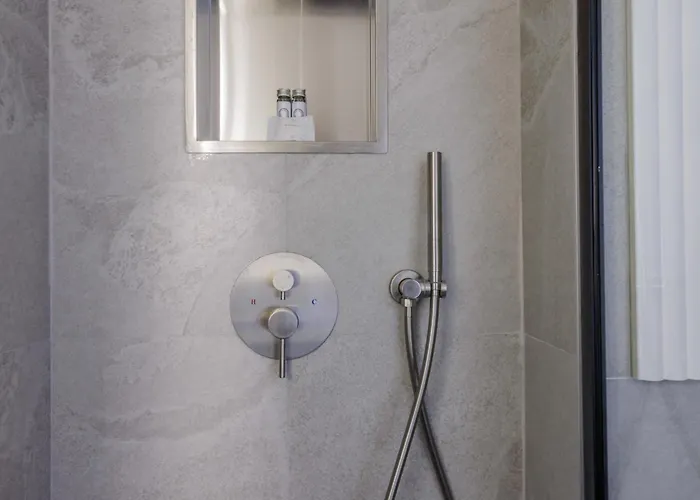 Cozy For 2 People - Place De La Republique Apartment Paris